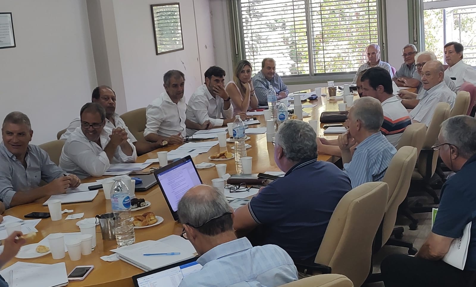 Reunión con Federaciones de Cooperativas Eléctricas en Luján 