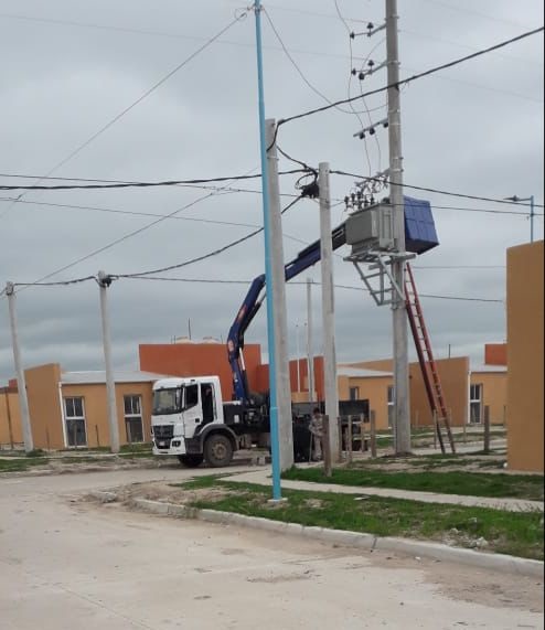  Gestiones para que un barrio de la localidad de Navarro tenga servicio eléctrico